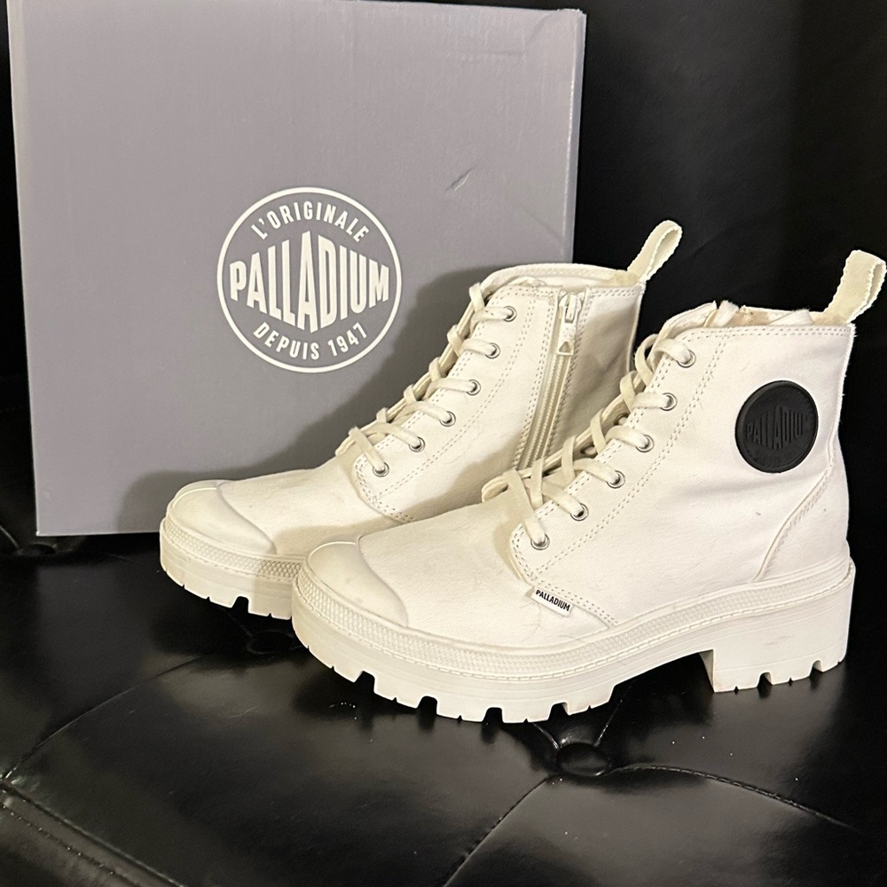Palladium Women's White Combat Platform Twill Boots with Side Zipper